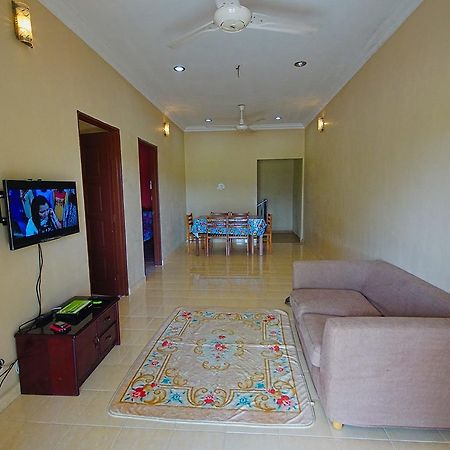 Abisabi Homestay Kangar Εξωτερικό φωτογραφία