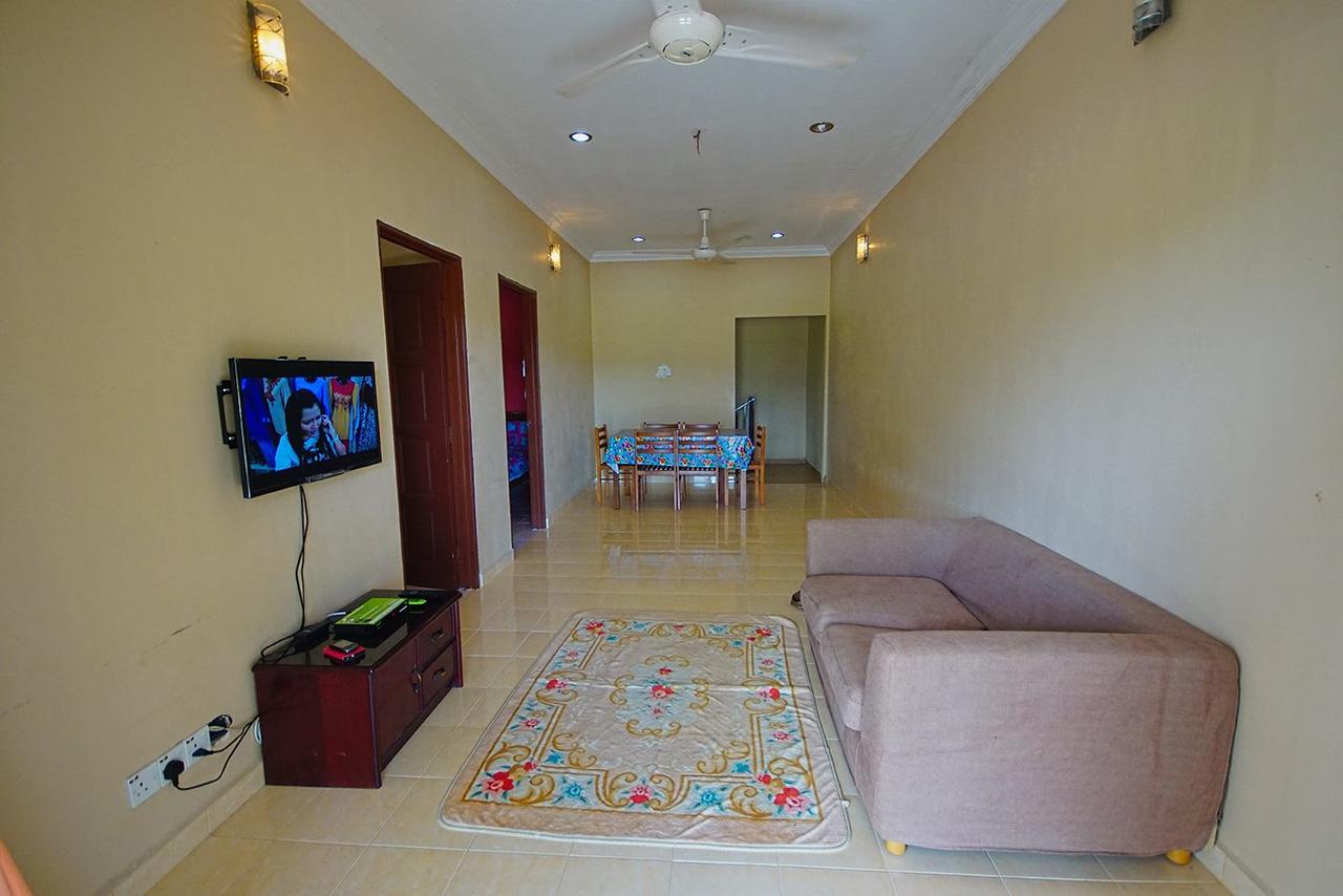 Abisabi Homestay Kangar Εξωτερικό φωτογραφία